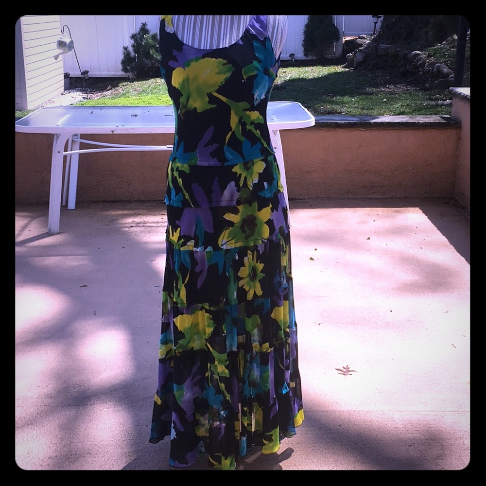Jones of New York gently worn Maxi polyester 👗